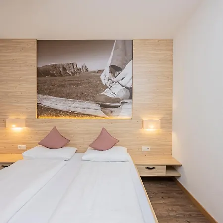 Anewandter Otel 3*