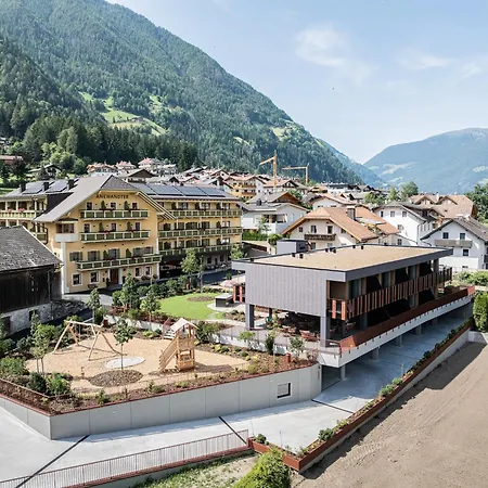 Otel Anewandter Brunico
