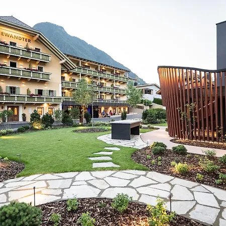 Anewandter Otel 3*